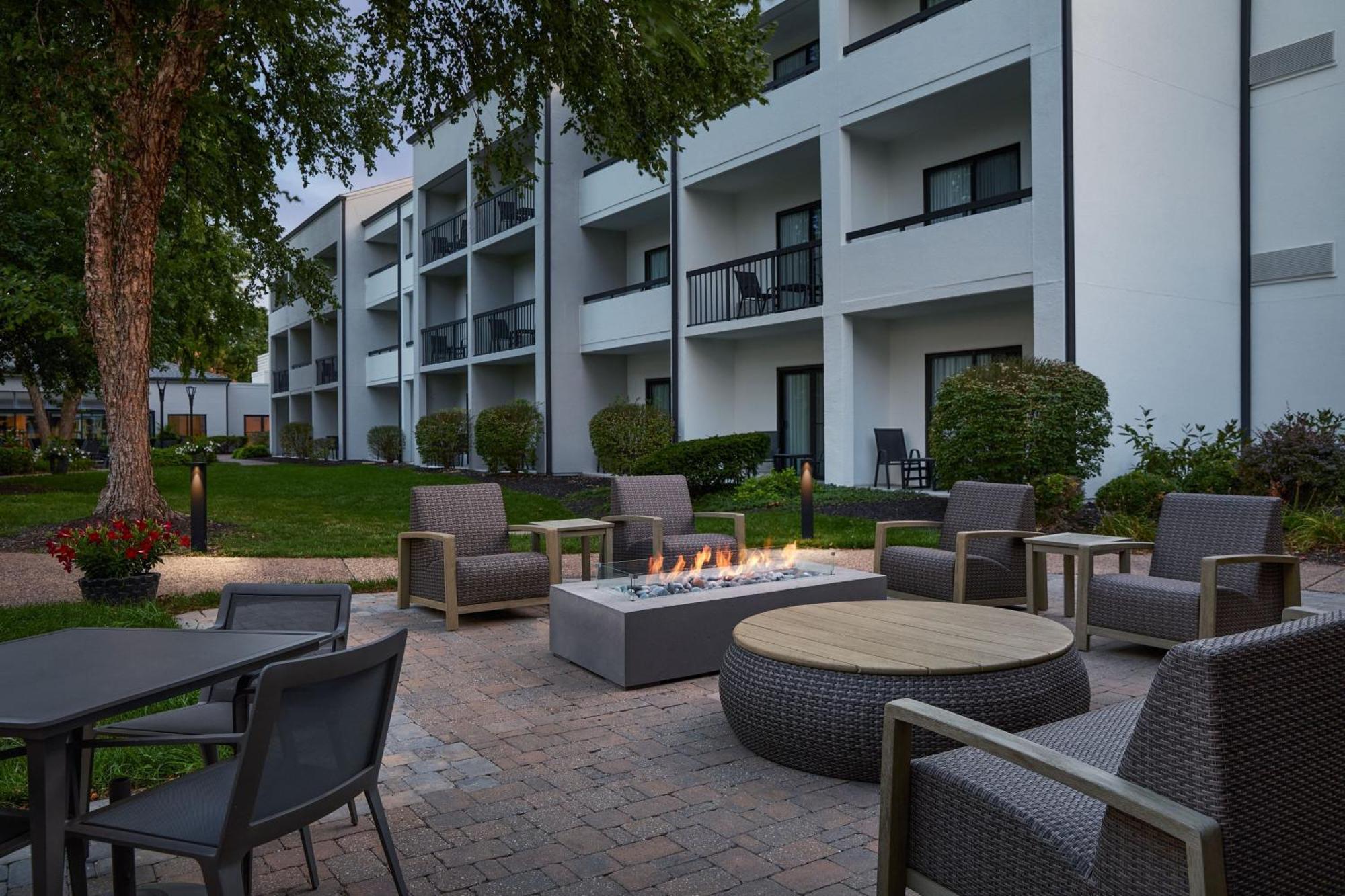 Courtyard Kansas Overland Park/metcalf, South Of College Boulevard Hotel 3*